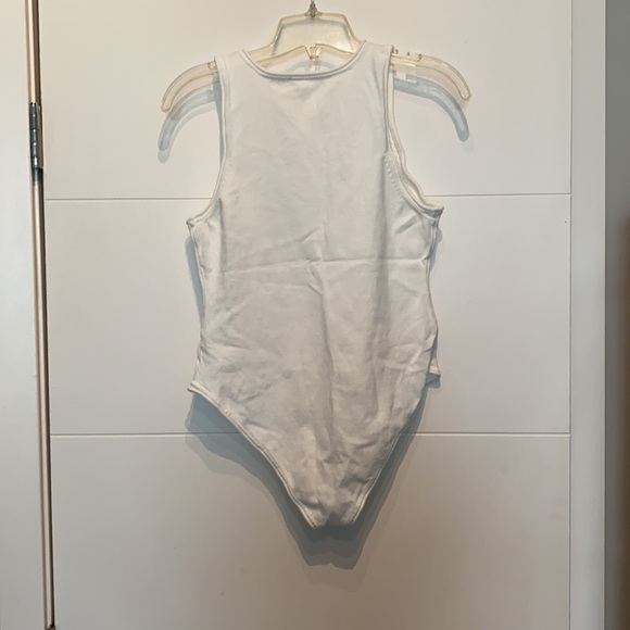 Free People white bodysuit - Picture 2 of 3